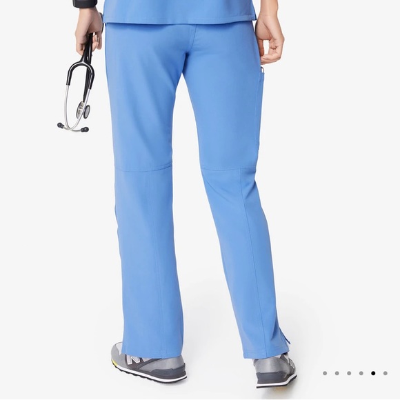 FIGS Kade Cargo Scrub Pants Ceil Blue - Picture 4 of 11